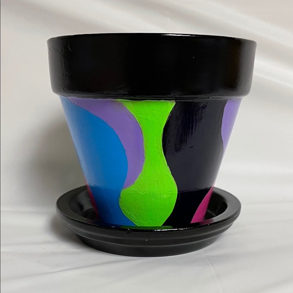 Hand painted decorative clay pot with saucer- 4”.